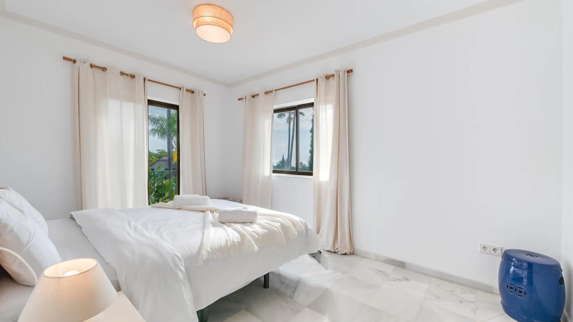 Peaceful 4 Bdrm Andalusian Villa W Sea Views Marbella Spain