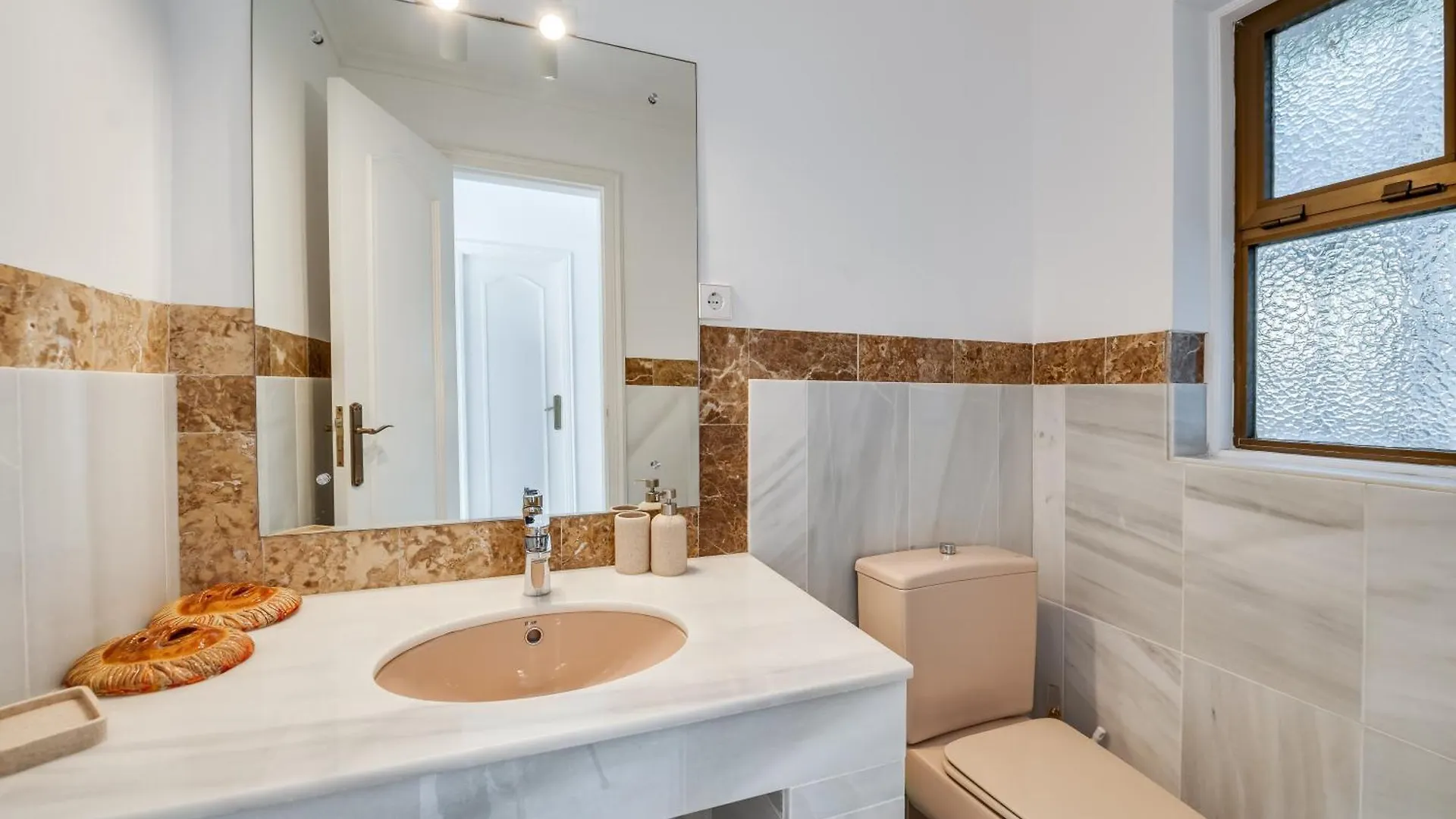 Peaceful 4 Bdrm Andalusian Villa W Sea Views Marbella 0*,  Spain