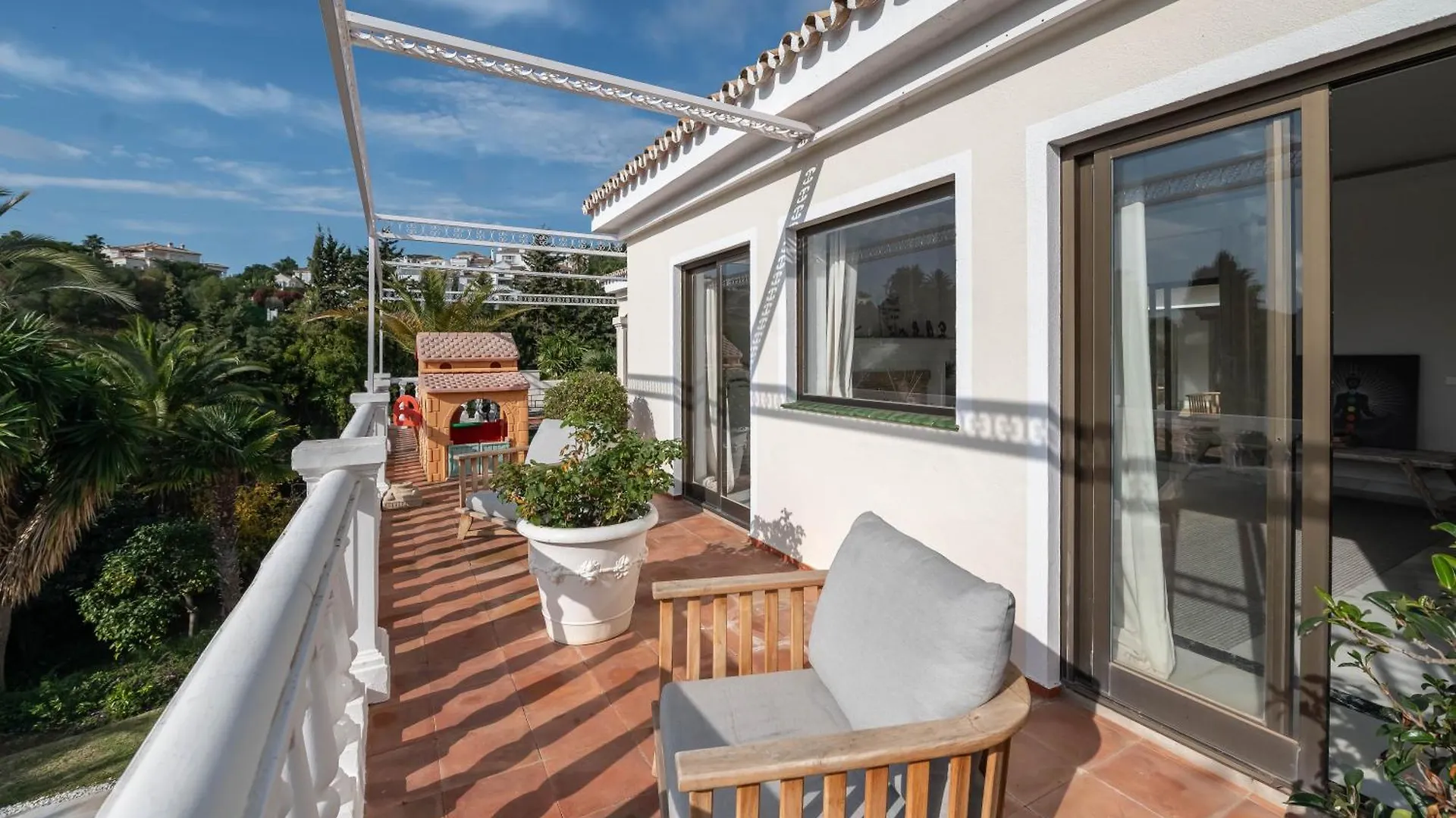 Peaceful 4 Bdrm Andalusian Villa W Sea Views Marbellac Espagne