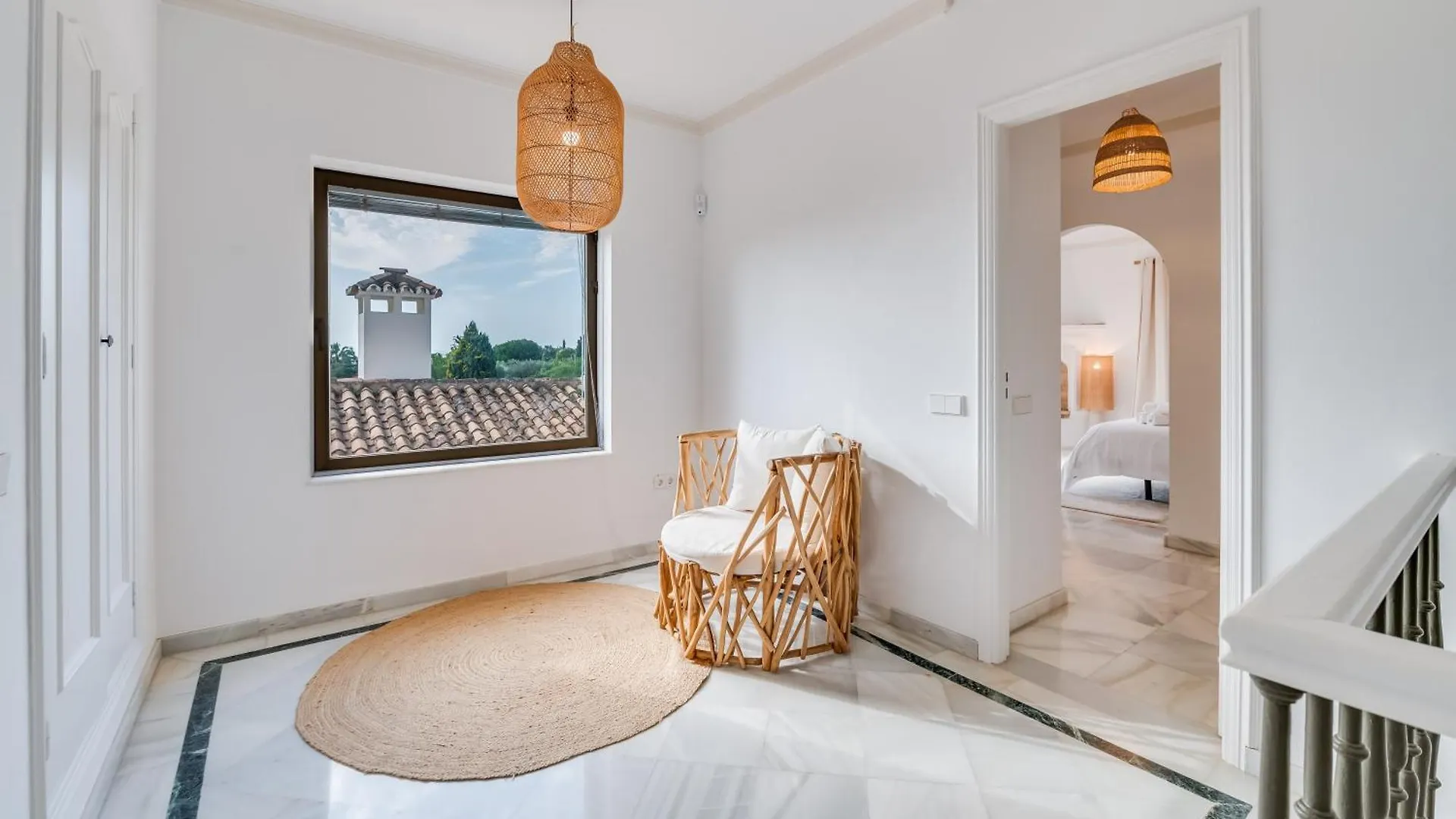Peaceful 4 Bdrm Andalusian Villa W Sea Views Marbella