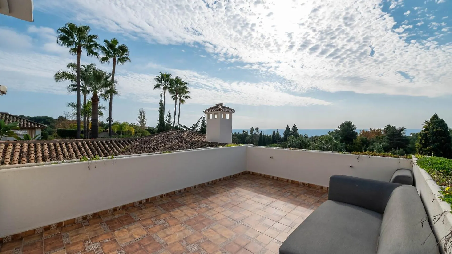 Apartment Peaceful 4 Bdrm Andalusian Villa W Sea Views Marbella